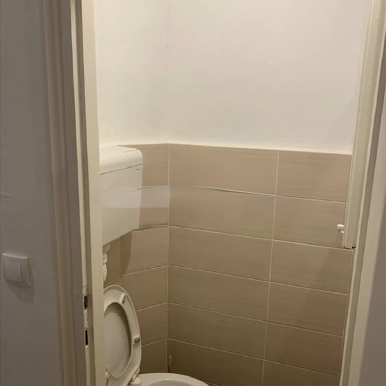 780