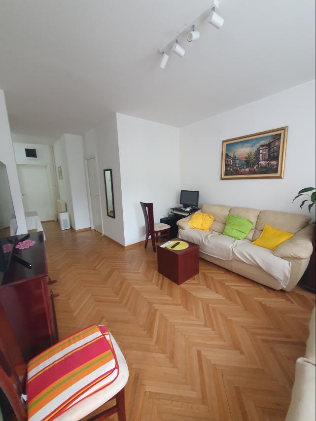 KRUNSKI VENAC 4.0 – VRAČAR