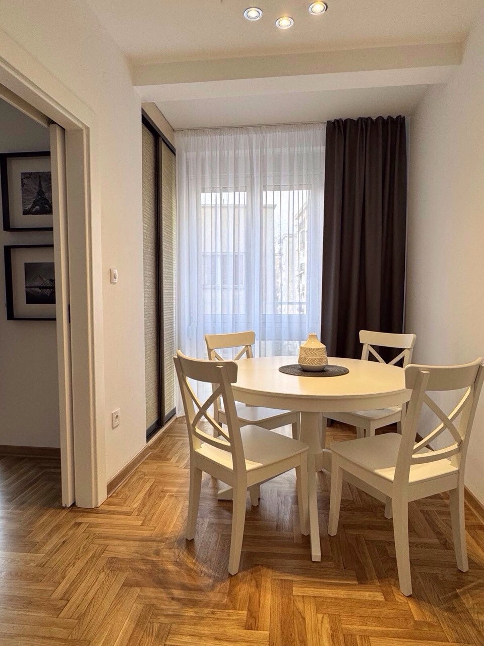 IMG_6930 VOJVODE STEPE 3.0 – GARAŽNO MESTO U CENI