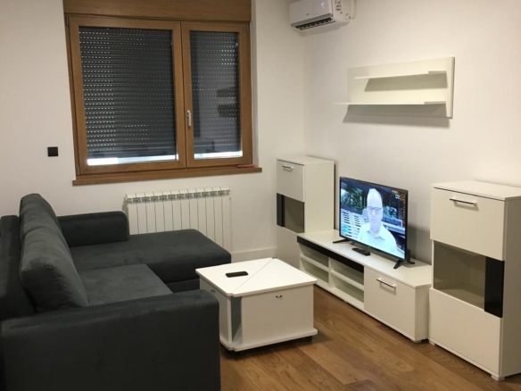 KAPIJE VRAČARA 2.0 – GARAŽNO MESTO U CENI